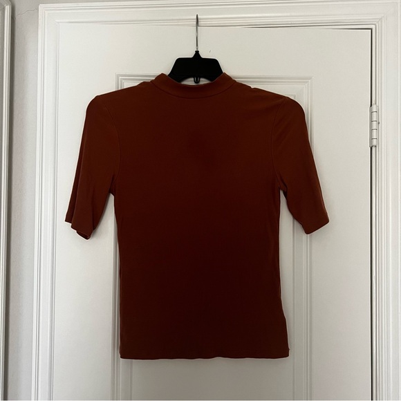a new day Tops - A NEW DAY MOCK NECK RIBBED TEE SIZE SMALL